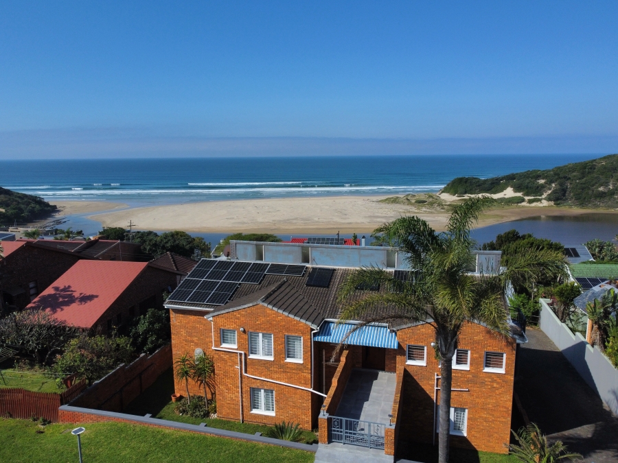6 Bedroom Property for Sale in Cintsa East Eastern Cape